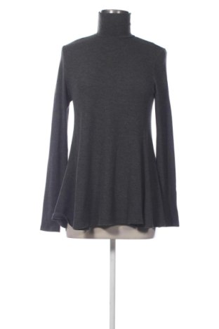 Damen Shirt Julia Bergovich, Größe M, Farbe Grau, Preis € 9,00, #137347082