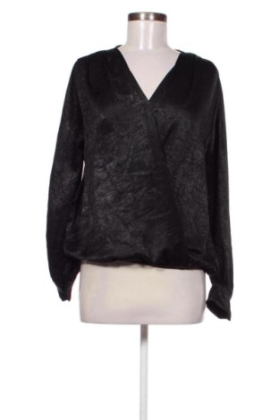 Bluză de femei Unbranded, Mărime M, Culoare Negru, Preț 36,74 Lei, #137347733