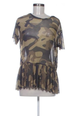 Dámska blúza Cropp, Veľkosť S, Farba Viacfarebná, Cena  16,00 €, #137372459