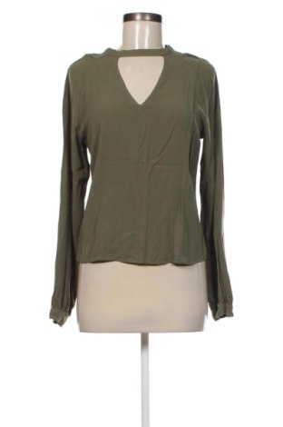 Bluzka damska Bershka, Rozmiar M, Kolor Zielony, Cena 20,20 zł, #137377576