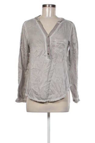 Дамска блуза Unbranded, Размер XS, Цвят Сив, Цена 6,00 €, #137379956