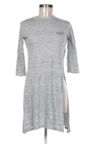 Bluzka damska Pull&Bear, Rozmiar S, Kolor Szary, Cena 25,00 zł, #137380520