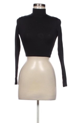 Női blúz Bershka, Méret XS, Szín Fekete, Ár 3 108 Ft, #137372093