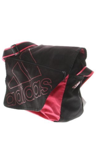 Дамска чанта Adidas, Цвят Многоцветен, Цена 61,92 €, #137362771