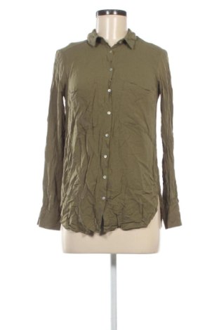 Дамска риза Stradivarius, Размер M, Цвят Зелен, Цена 8,50 €, #137329874