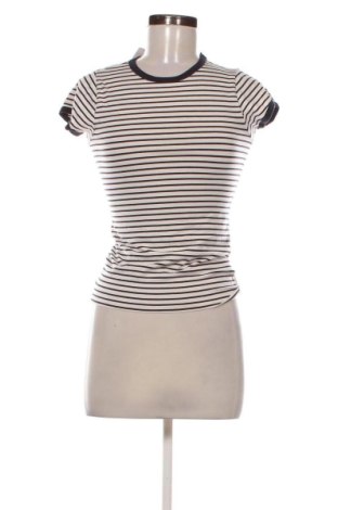 Tricou de femei Forever 21, Mărime S, Culoare Multicolor, Preț 52,49 Lei, #137349127