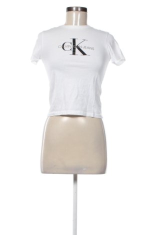 Tricou de femei Calvin Klein, Mărime M, Culoare Alb, Preț 125,98 Lei, #137342362