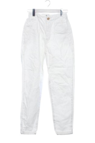 Damskie jeansy Zara, Rozmiar XS, Kolor Biały, Cena 55,04 zł, #137344617
