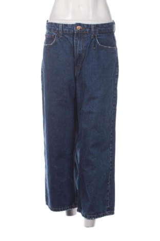Női farmernadrág Bershka, Méret L, Szín Kék, Ár 4 610 Ft, #137345189