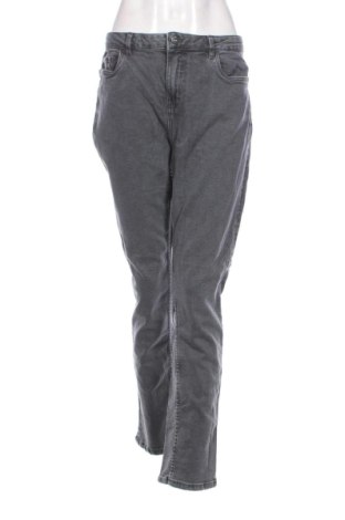 Дамски дънки Esmara, Размер L, Цвят Сив, Цена 7,62 €, #137347404