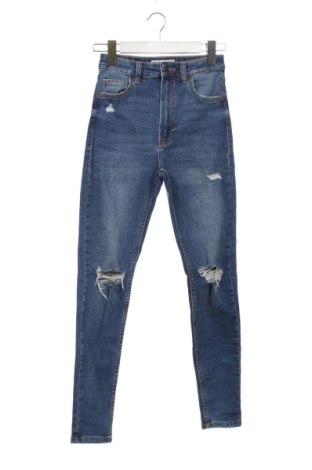 Дамски дънки Bershka, Размер XXS, Цвят Син, Цена 10,00 €, #137348483