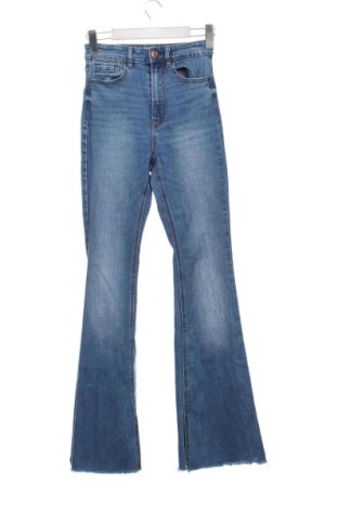 Dámske džínsy  Stradivarius, Veľkosť XS, Farba Modrá, Cena  15,00 €, #137364582