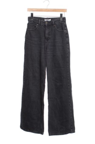 Dámské džíny  Pull&Bear, Velikost XS, Barva Černá, Cena  333,00 Kč, #137372611