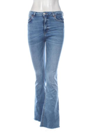 Damskie jeansy Zara, Rozmiar S, Kolor Niebieski, Cena 55,04 zł, #137380074