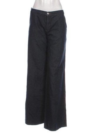 Blugi de femei Unbranded, Mărime M, Culoare Albastru, Preț 82,00 Lei, #137380854