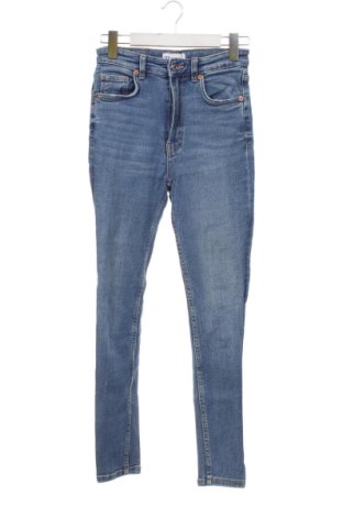 Damskie jeansy Zara, Rozmiar S, Kolor Niebieski, Cena 56,46 zł, #137380860