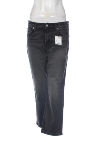 Дамски дънки Zara, Размер L, Цвят Сив, Цена 37,39 €, #137385497