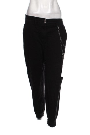 Damskie jeansy Bershka, Rozmiar M, Kolor Czarny, Cena 63,50 zł, #137393171