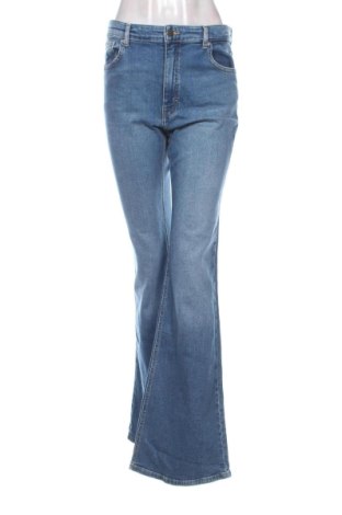 Damskie jeansy Pull&Bear, Rozmiar L, Kolor Niebieski, Cena 97,37 zł, #137345318