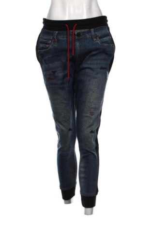 Дамски дънки Desigual, Размер L, Цвят Син, Цена 45,83 €, #137352423