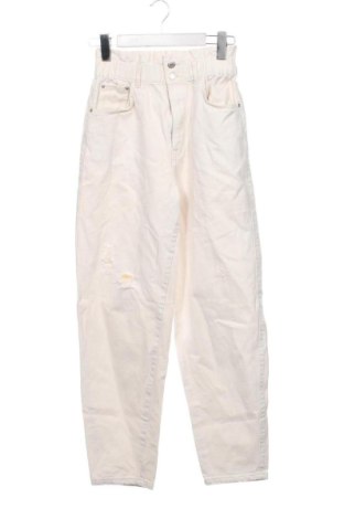 Damskie jeansy Pull&Bear, Rozmiar XS, Kolor ecru, Cena 63,72 zł, #137374744