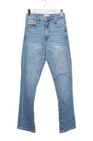Damskie jeansy Stradivarius, Rozmiar XS, Kolor Niebieski, Cena 50,80 zł, #137376482