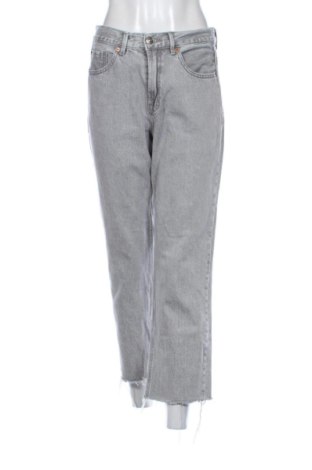 Дамски дънки Stradivarius, Размер M, Цвят Сив, Цена 10,00 €, #137378455