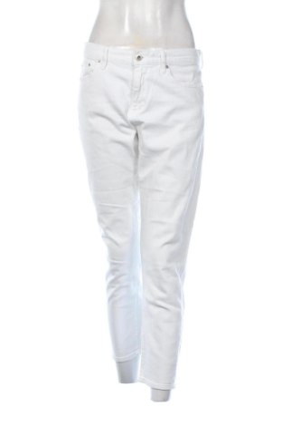 Дамски дънки Uniqlo, Размер L, Цвят Бял, Цена 24,88 €, #137381690