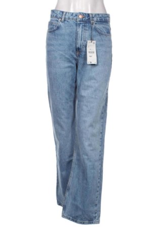 Дамски дънки Zara, Размер M, Цвят Син, Цена 37,39 €, #137392910