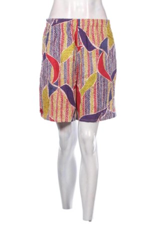 Pantaloni scurți de femei Sussan, Mărime M, Culoare Multicolor, Preț 68,24 Lei, #137335751