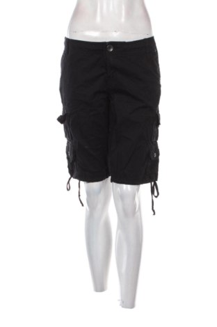 Pantaloni scurți de femei Soul Rebel, Mărime L, Culoare Negru, Preț 47,24 Lei, #137356675