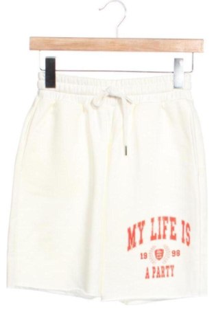 Dámske kraťasy  Bershka, Veľkosť XS, Farba Kremová, Cena  8,00 €, #137368160