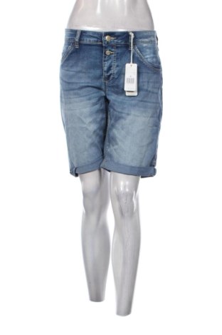 Pantaloni scurți de femei Timezone, Mărime M, Culoare Albastru, Preț 86,99 Lei, #137372929
