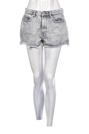 Damen Shorts ONLY, Größe M, Farbe Grau, Preis 12,00 €, #137392877