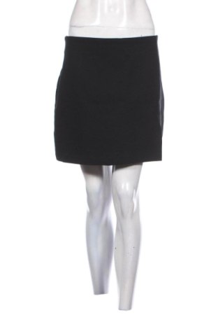 Damskie szorty Zara, Rozmiar M, Kolor Czarny, Cena 46,57 zł, #137393046