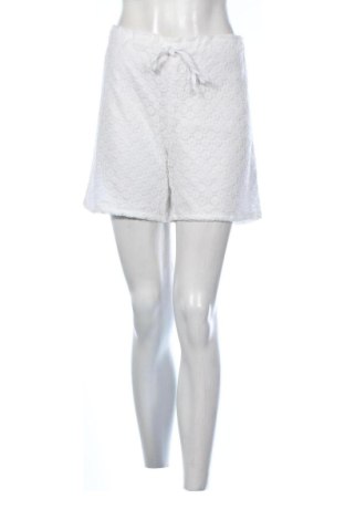 Pantaloni scurți de femei Janina, Mărime XL, Culoare Alb, Preț 52,49 Lei, #137399243
