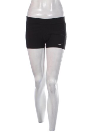 Női rövidnadrág Nike, Méret M, Szín Fekete, Ár 7 092 Ft, #137340310