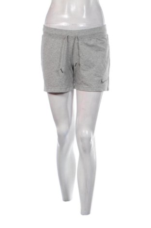 Дамски къс панталон Nike, Размер M, Цвят Сив, Цена 20,00 €, #137340411