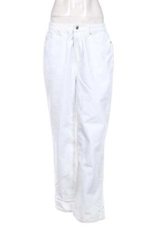 Pantaloni de femei Parallel, Mărime M, Culoare Alb, Preț 94,48 Lei, #137339610