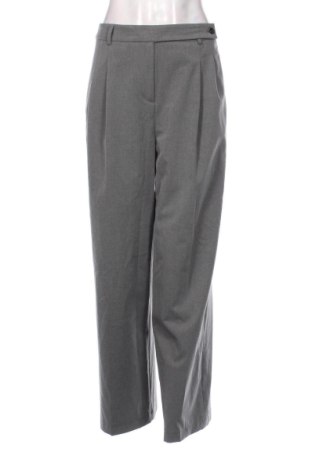 Pantaloni de femei Jake*s, Mărime M, Culoare Gri, Preț 62,99 Lei, #137353062