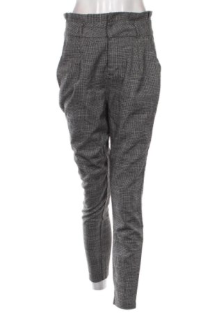 Damskie spodnie Vero Moda, Rozmiar M, Kolor Kolorowy, Cena 21,17 zł, #137357292