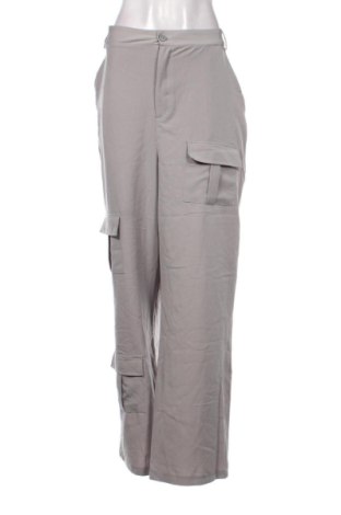 Дамски панталон Boohoo, Размер XL, Цвят Бежов, Цена 9,00 €, #137359530