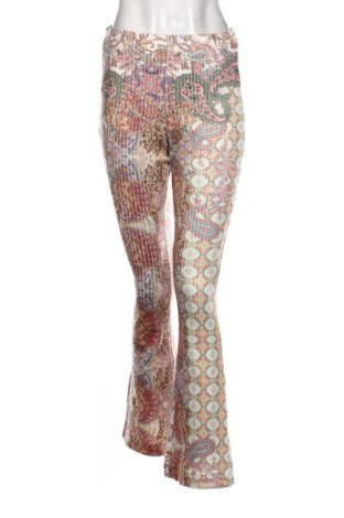 Dámske nohavice Guess, Veľkosť M, Farba Viacfarebná, Cena  28,00 €, #137362689