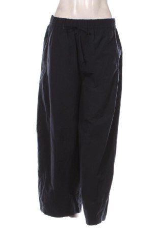 Damenhose Bershka, Größe M, Farbe Schwarz, Preis € 25,43, #137364312