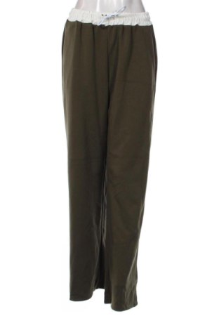 Dámske nohavice NEW COLLECTION, Veľkosť M, Farba Zelená, Cena  18,00 €, #137365397