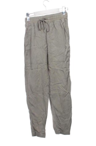 Damenhose Reserved, Größe XS, Farbe Grün, Preis € 9,00, #137373806