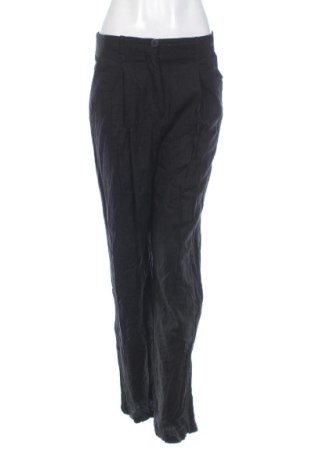 Dámske nohavice Bershka, Veľkosť M, Farba Čierna, Cena  13,00 €, #137377128