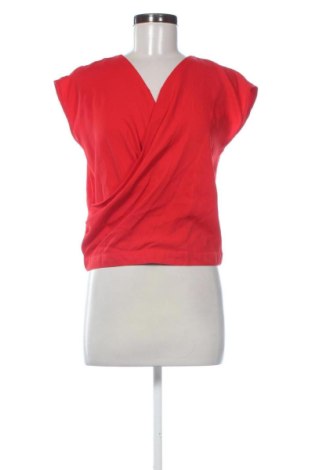 Damski top Mohito, Rozmiar S, Kolor Czerwony, Cena 50,81 zł, #137367536