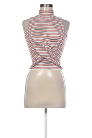 Top de femei Bershka, Mărime S, Culoare Multicolor, Preț 53,99 Lei, #137387089