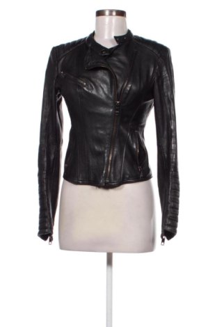 Geacă de piele pentru femei Bershka, Mărime S, Culoare Negru, Preț 262,45 Lei, #137385621